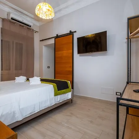 Apartament Ht Urban Atrium *