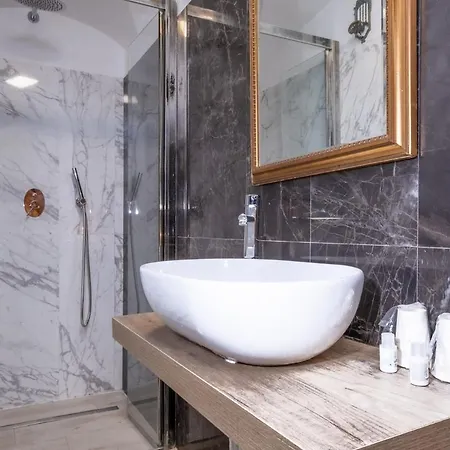 Ht Urban Atrium * Roma