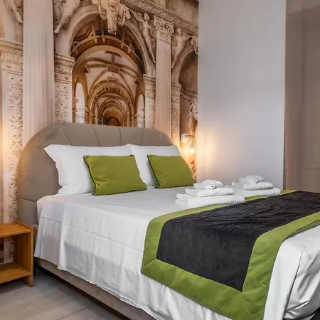 Ht Urban Atrium * Rome