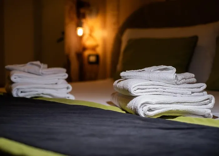 Apartment Ht Urban Atrium *